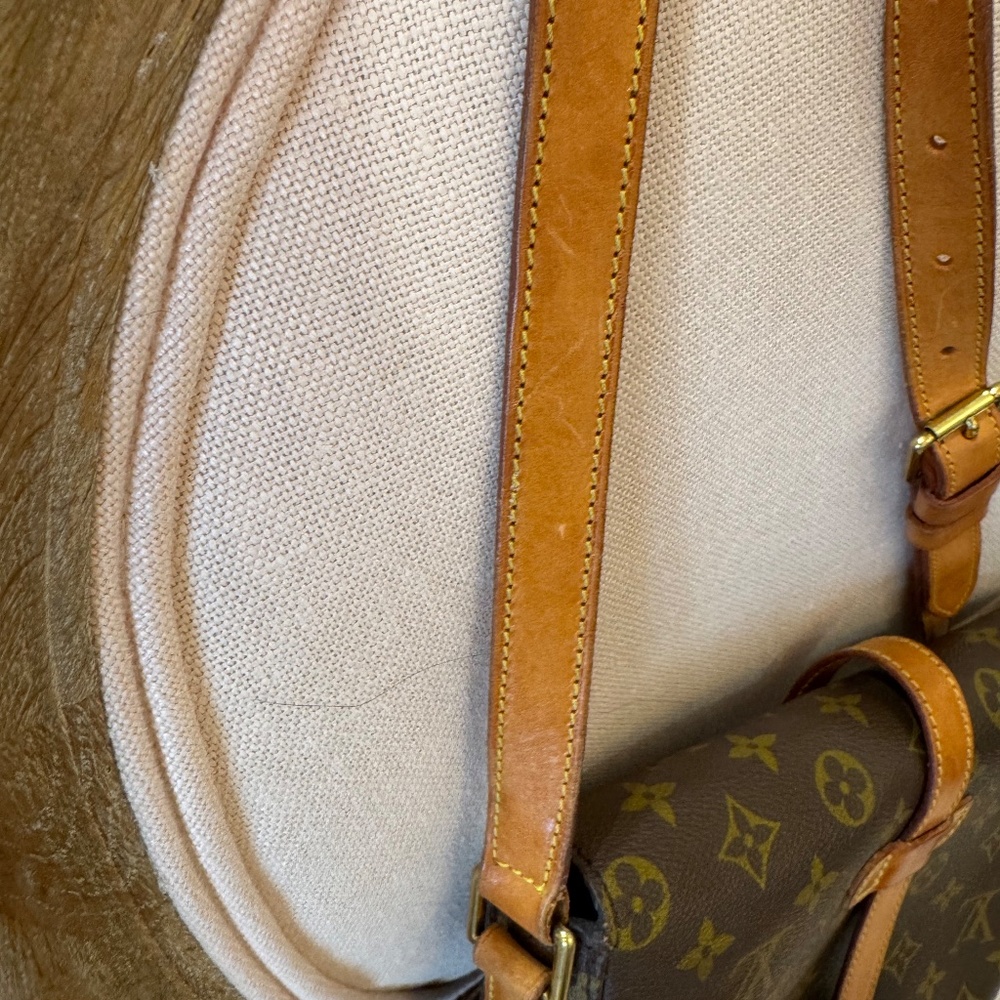 Louis Vuitton monogram Chantilly MM crossbody vintage - great condition! - Picture 9 of 13
